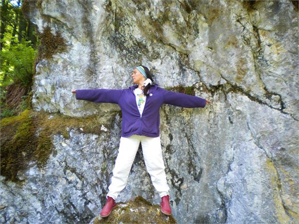 Yoga und Kraftplatzwanderungen